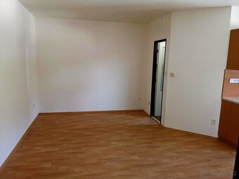 Pronájem bytu 2+1 46 m² Vsetín Lázky - 3