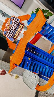 Autodráha Hot Wheels T-Rex - 3