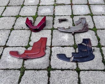 Jawa CZ 250 350 kyvacka pulhuben - poličky - 3