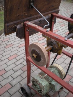 Cirkulárka + bruska, dva stroje v jednom - 3