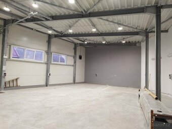 SKLADOVACÍ PROSTORY HALA 320m2 - 3