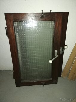 Dřevěné okno - 3