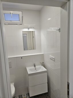 Pronájem Bytu 1+1 50 m2 Vsetín - 3