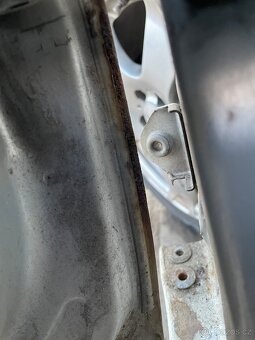 Levé přední dveře Fabia 2 - 3