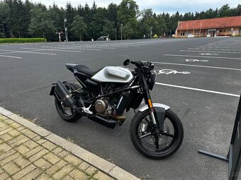 Husqvarna Vitpilen 701, 5200km caferacer - 3