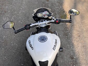Triumph Speed Triple 1050 - 3