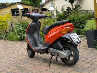 Skůtr Derbi Atlantis - 3