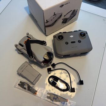Dron DJI Mini 3 - 3