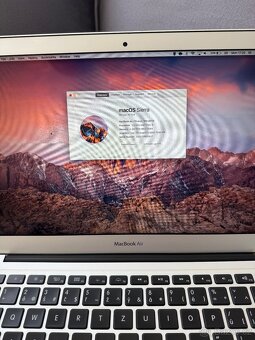 MacBook Air (13-inch, Mid 2013) - 3