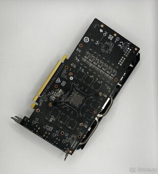 MSI Radeon RX 5700 XT MECH OC - 3