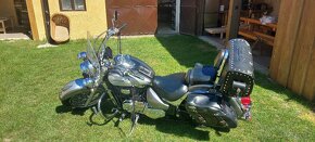 Suzuki intruder voluisia 800 - 3