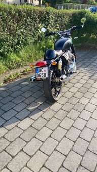 Royal Enfield interceptor 650 - 3