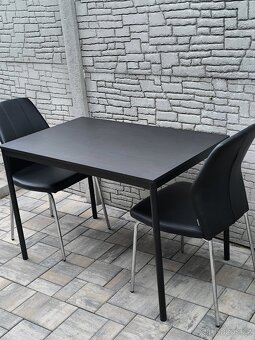 Prodám jídelní stůl + 2 jídelních židle - 3