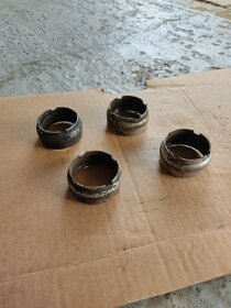 Stupačky, objímky výfuků, hřidel řazení Jawa ČZ - 3