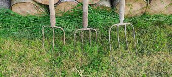 Vidle kovové,dřevěné,cepy - 3