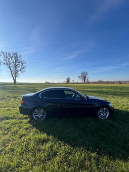 BMW E90 325d - 3