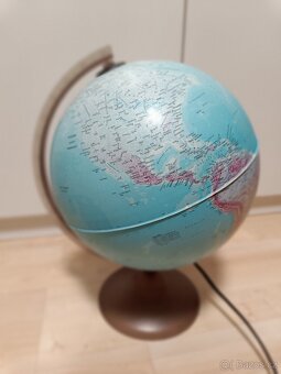 Svítící globus - 3