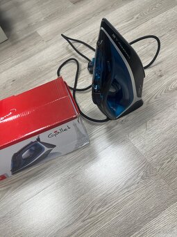 Žehlička Gallet far 807 - 3