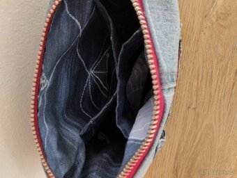 Džínová kosmetická taštička - 3