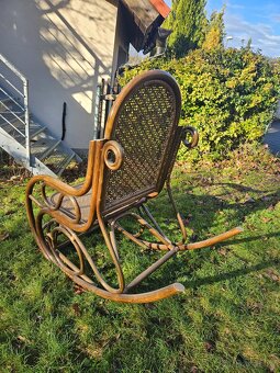 Ratanové houpací křeslo - 3