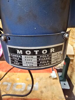 Stojanová vrtačka - 3