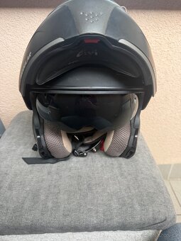 Moto helma GIVI - 3