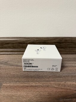 AirPods 4 ANC (potlačování hluku) - 3