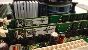 Základní deska: Intel
DP43TF - 3