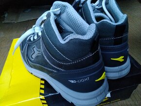 Pracovní bezpečnostní obuv vysoká Diadora Run II S3 - 3
