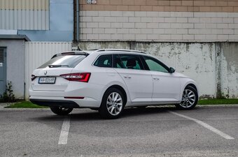 Škoda Superb Combi 2.0 TDI Business DSG - 3