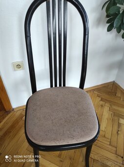 Jídelní Stůl+ 4 židle - 3