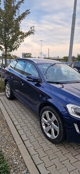 Prodám Volvo XC60 OCEAN RACE - 3