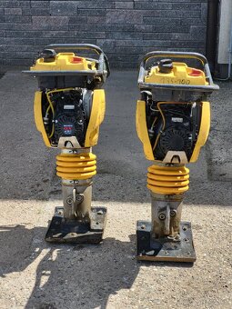 Vibrační pěch Bomag BT65 - 3