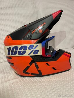 Helma na motorku - 3