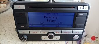 Originál autorádio VW rcd 300 mp3 - 3