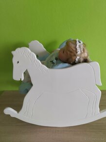 Značené porcelánové miminko Oncrown - 3