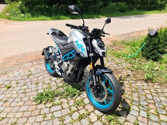 CFMOTO 300NK - 3