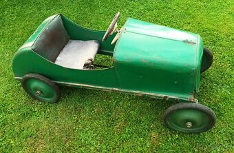 Šlapací auto Praga - 3