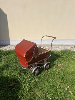 Starožitný kočárek - 3