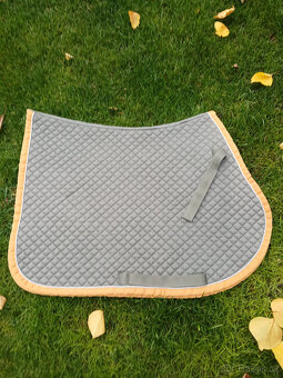 Prodám podsedlovou dečku Full - 3