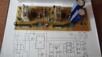 ULTIMATE  AMPLIFIER      2 X 20W - 3