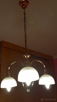 Lustr se skleněnými stínidly - 3
