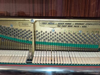 Klavír - Pianino - Scholze - Petrof - 3