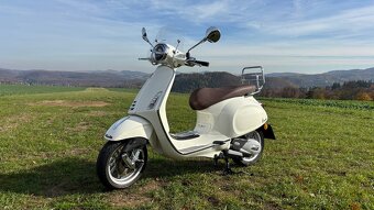 Vespa Primavera - 3