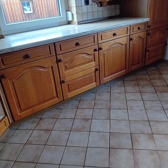 Kuchyňská linka se spotřebiči - 3