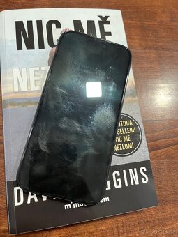 Prodám iPhone 16 black 128gb - 3