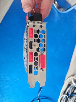 MSI GeForce 1070 - 3