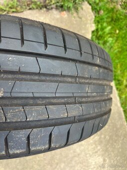Pirelli 235/50 R19 - 3