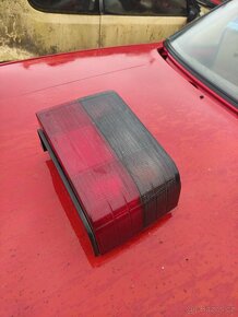 Citroen bx pravé zadní světlo - 3