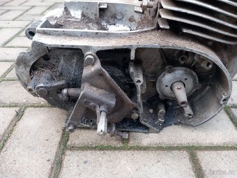Motor jawa/čz 175 - 3